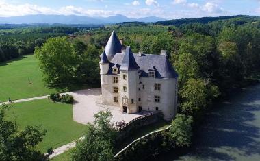 Décor pour votre tournage : le château Saint-Martory